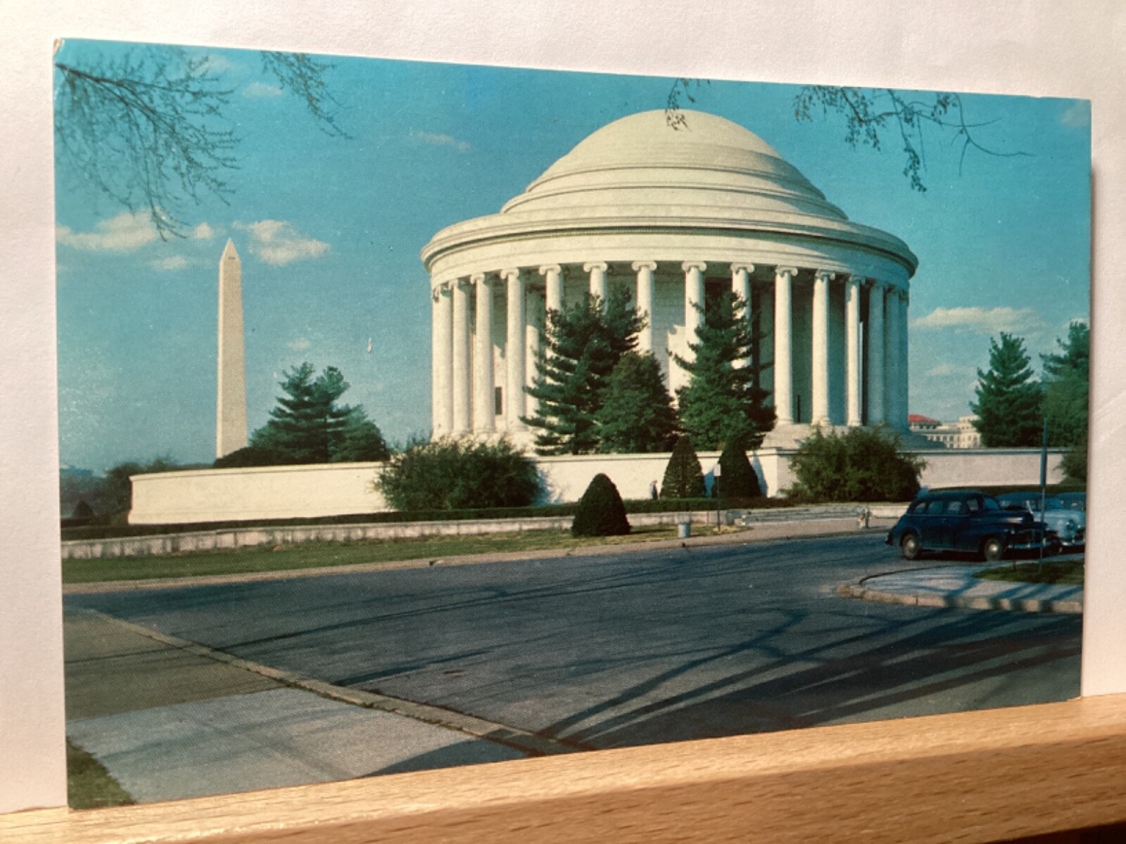 Picture 1 of 3