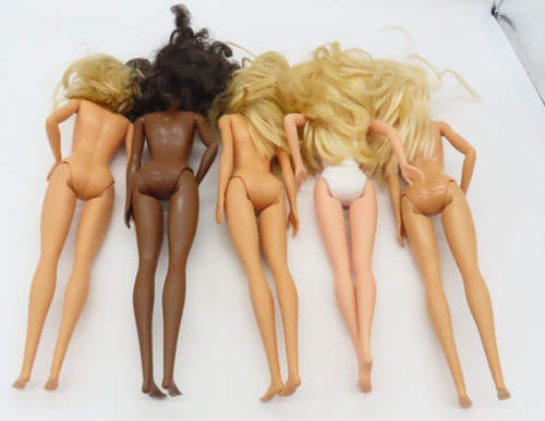Lot Of 5 Nude Barbie Dolls - Picture 7 of 7