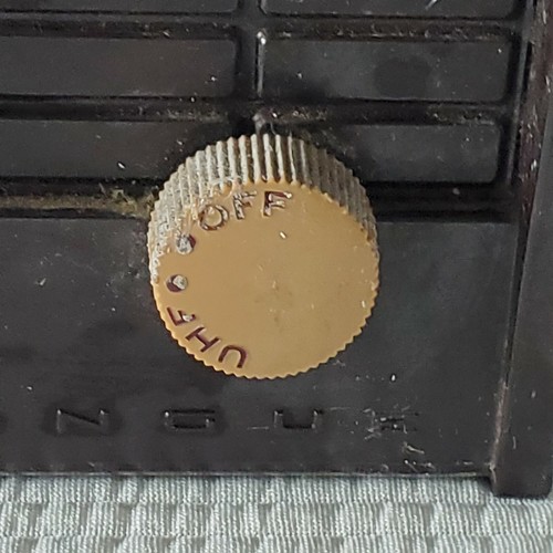 UHF All Channel Converter 99 Blonder Tongue BTC-99 braun ungetestet auf Ersatzteile - Bild 3 von 11