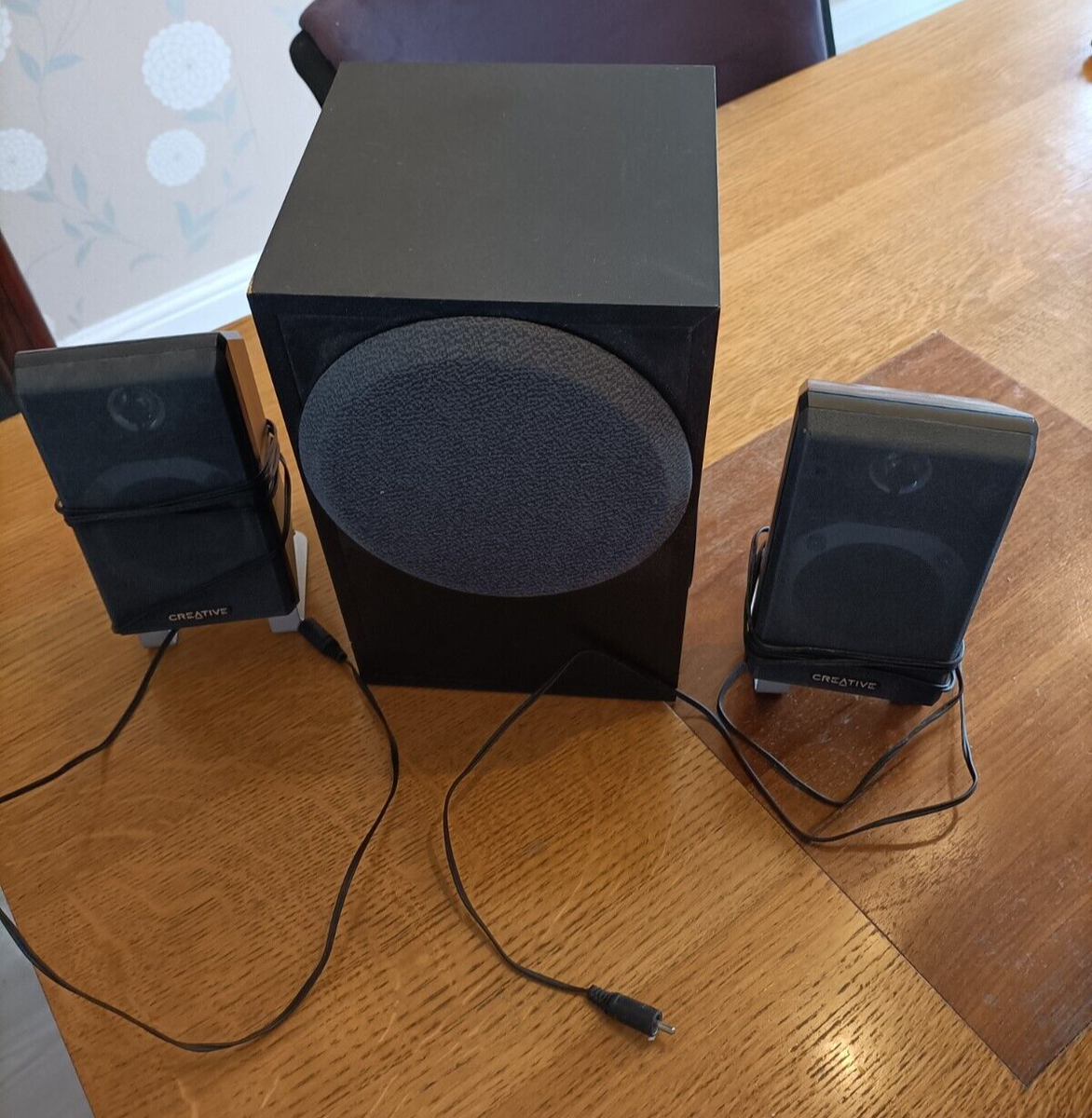 CREATIVE LABS INSPIRE T3000 SUB WOOFER AND DESKTOP SPEAKERS