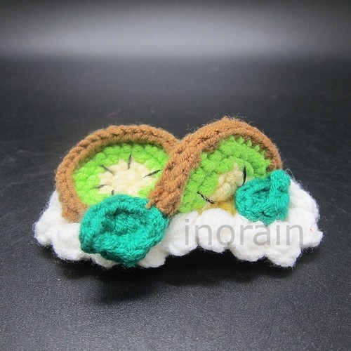 Set of 4 Fancy Yarn Crochet 3D Fruit BB Clip Hairclip Hair Pin kiwi fruit Apple - Picture 5 of 9