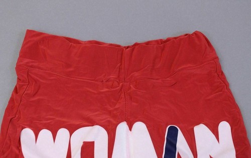 Boohoo Women's Woman Slogan Double Layer Hot Pant CK6 Red Size UK:8 US:4 NWT - Picture 4 of 4