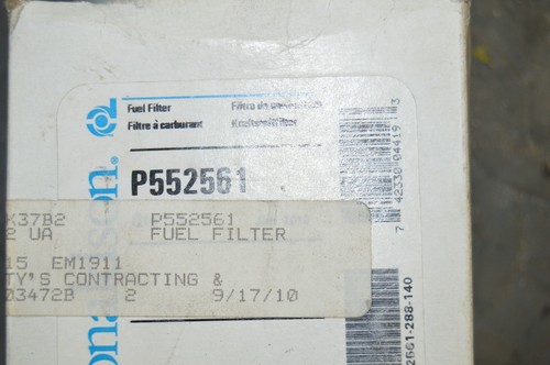 NOS Donaldson P552561 P550932 Fuel Filter Spin-On MITSUBISHI ME035829 - Picture 3 of 3