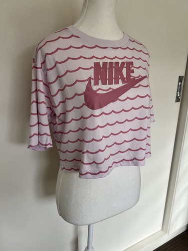 Nike Top Women XS Small Pink Cropped Short Sleeves 100% Cotton Tee - Picture 3 of 12