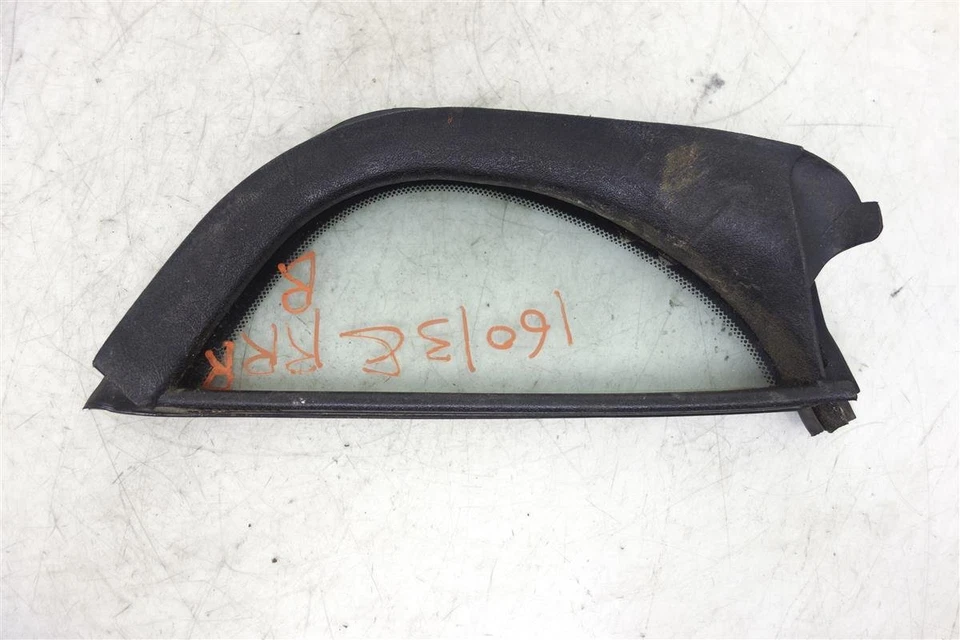 Infiniti I30 2000 pasajero trasero puerta trasera derecha ventilación ventana de vidrio 82262-2Y900 Foto 2 de 4