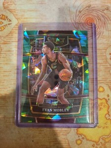 2021-22 Panini Select Evan Mobley Rookie RC Green Cracked Ice Fanatics Concourse