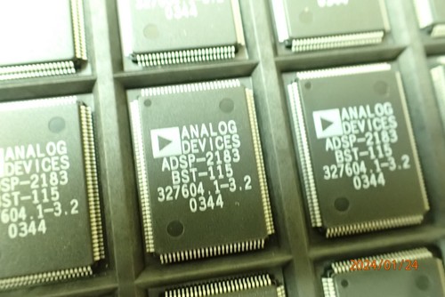 ADSP2183BST-115 ORIGINAL ANALOG DEVICES DSP Microcomputer IC UKSTOCK NEW!! - Picture 3 of 3