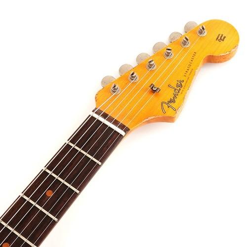 Fender CS 2023 TM 1960 Stratocaster Heavy Relic Aged Fiesta Red 3TS SN.CZ572237 - Picture 7 of 11