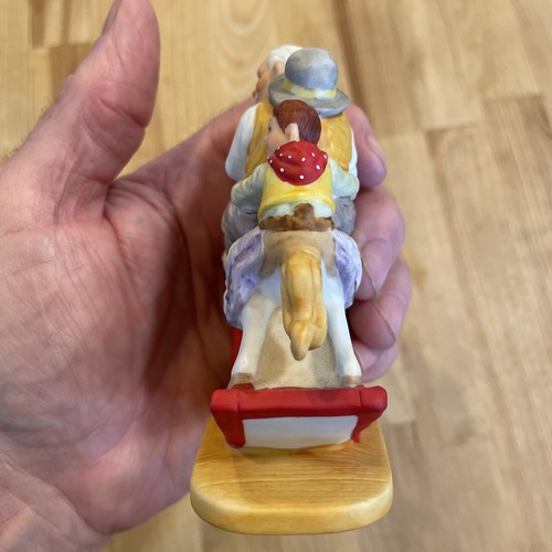 De colección. Estatuilla de porcelana 1989 Danbury Mint N. Rockwell "Gramps At The Riins" - Imagen 5 de 7