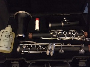 Classic-Lemaire-Paris-France-Wooden-Black-Clarinet-with-case