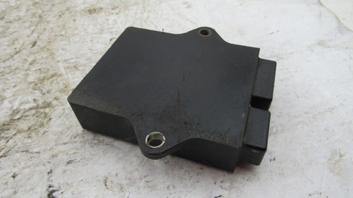 1992 Suzuki GSXR750 GSX-R750 CDI Igniter Unit - Picture 10 of 16