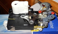 Nos 1995-96 Buick Riviera Oldsmobile Aurora Rh Front Door Lock Assembly