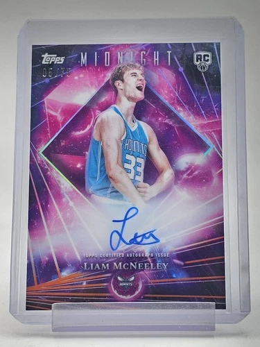 LIAM MCNEELEY 2025-26 TOPPS MIDNIGHT ROOKIE DARK MATTER AUTO DUSK /75 Q6992