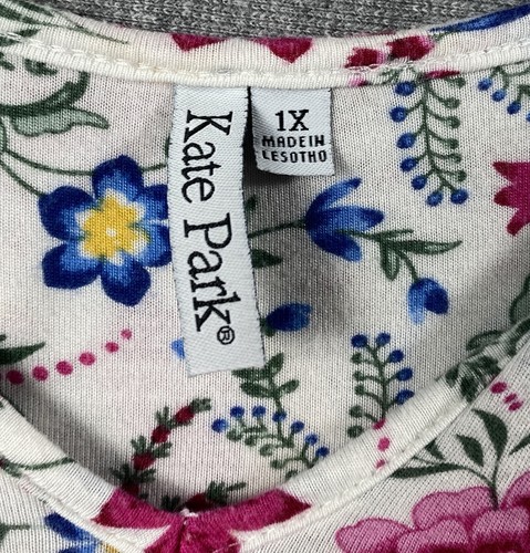 Kate Park Women Plus Floral Top 3/4 Sleeves Size 1X - Picture 3 of 3