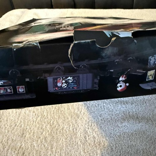 Disney Nightmare Before Christmas Jack Skellington Holiday Express Train Set Nuovo - Foto 15 di 17