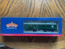Bachmann 39-128C BR MK1 SR Green Coach CK Composite OO Gauge
