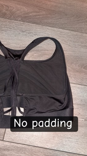 Sujetador deportivo Victorias Secret Victoria talla mediana-grande blanco y negro usado en excelente estado - Imagen 4 de 5