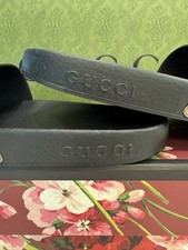 ✨エレガント❣️✨GUCCI ベージュ ラッフルデザイン サンダル GUCCI グッチ IBS92 0119 GGロゴ ラインストーン グルカサンダル