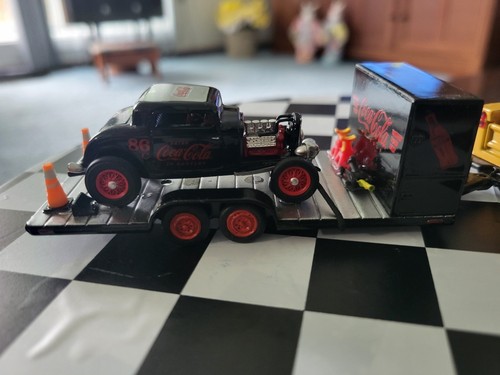 1:64 M2 Customized Set Coca-Cola Series 56 Ford F-100 Truck,1932 3 Window Coupe - Picture 7 of 19