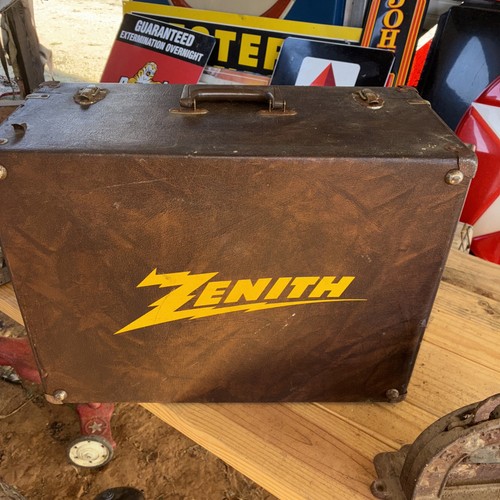Cassetta Attrezzi Legno Riparatore Radio TV Tubo Aspirazione Caddy Vintage Zenith Molto BellaGrande - Foto 1 di 14