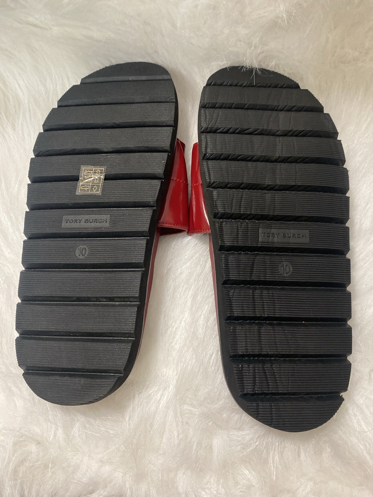 NWOB  Tory Burch RED Everly Anatomic Lug Nappa Leather Slide Sandal thumbnail 8