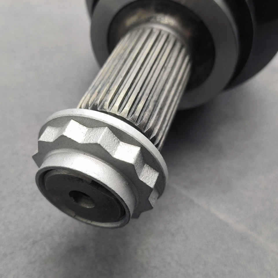 Задний правый вал пассажирской оси 33207566078 для Rolls-Royce Ghost RR4 2010-2019 годов выпуска - Изображение 3 из 4