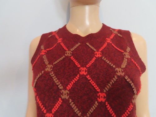 CHANEL Burgundy/Multicolor Argyle Sleeveless Sweater Size F 34/US 2 - Picture 9 of 13