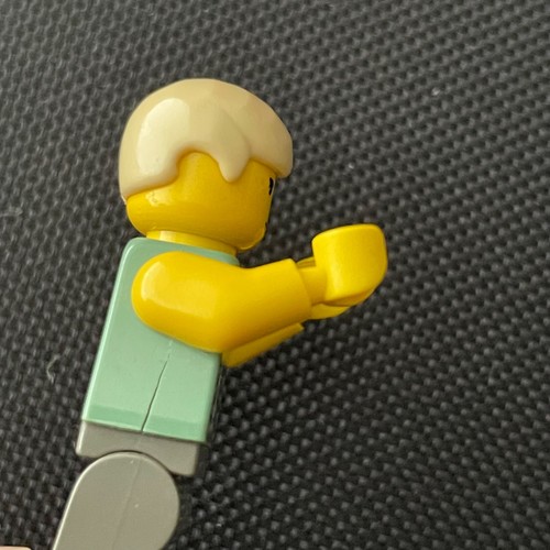 LEGO Star Wars Luke Skywalker Dagobah Minifigure | sw0106 | 4502 | Cracked Torso - Picture 3 of 3