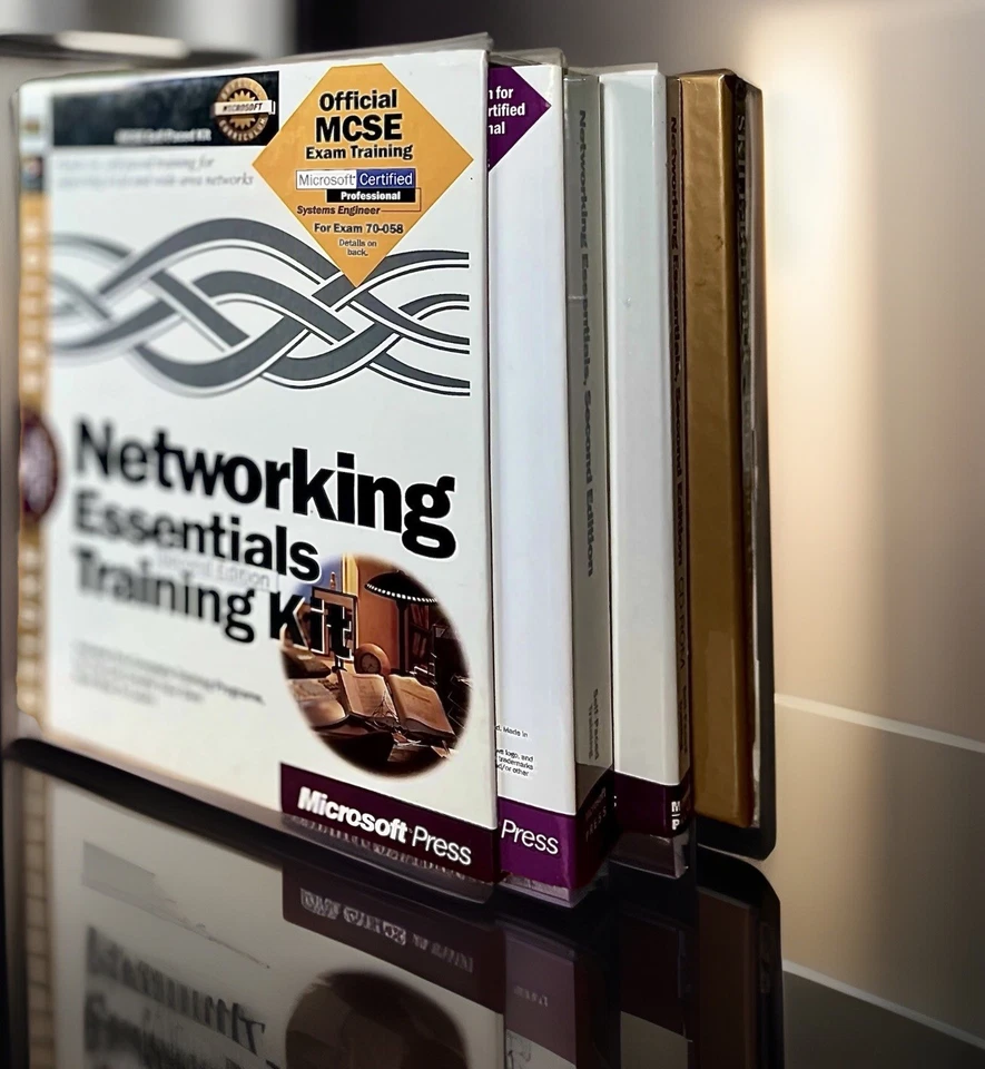 MCSE Microsoft Networking Essentials Training Deluxe Big Box Ed. W/ Backoffice - Image 2 of 4