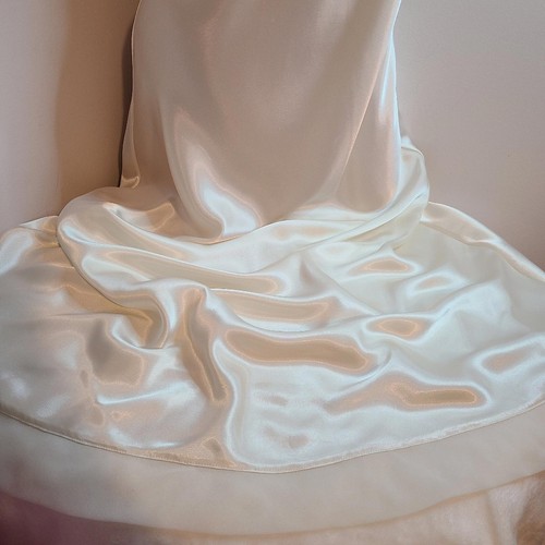 Maxi abito slip vintage Madison Studio da sposa in raso con perline taglia M - Foto 4 di 7