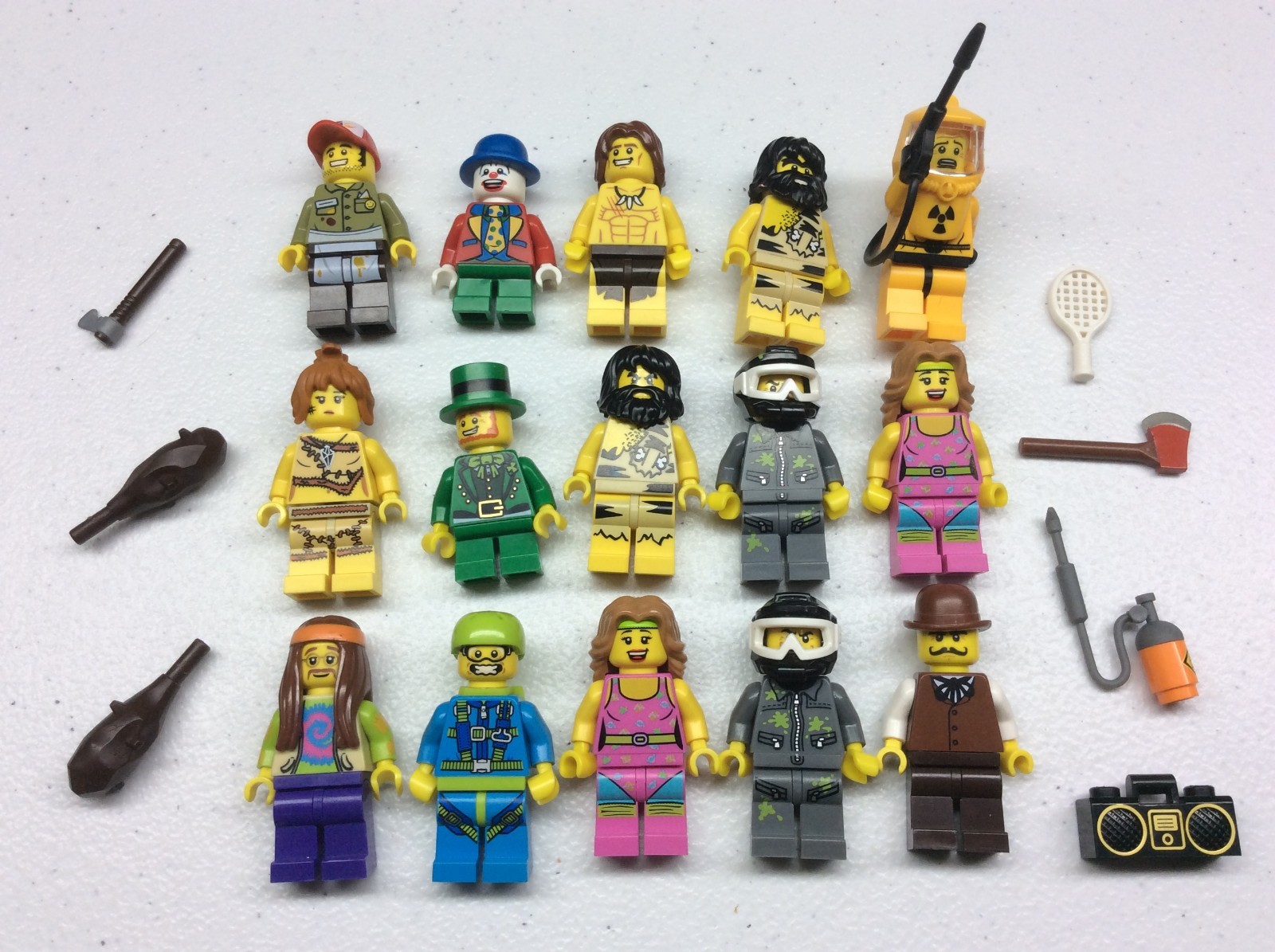 LEGO Series minifig lot of 15 Caveuomo Clown Minicifra CMF lot G478B presa di fabbrica LEGO Series minifig lot of of of 15 Caveuomo Clown Minicifra CMF lot G478B alto sconto