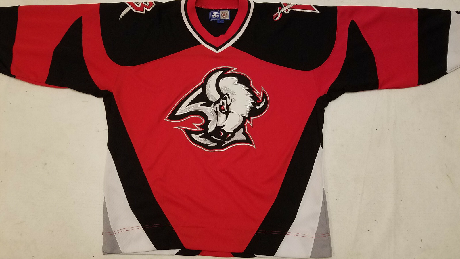 buffalo sabres throwback jersey