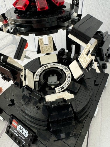Lego # ~ 75296 Star Wars Darth Vader Meditation Chamber w/Manual & Minifigs - Picture 10 of 18