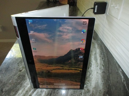 HP Spectre X360 13-AE052nr 512GB, 16GB Ram, i7-8550U, Win11, Battery Replaced - Picture 2 of 16