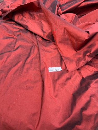 FABULOUS QUALITY SILK TAFFETA IRIDESCENT - HEIRLOOM RED!!! - Picture 2 of 8