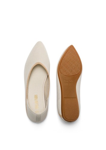 Dream Pairs Beige Women’s Pointed Toe Knit Flat Shoes Size 9.5 US - Picture 2 of 7