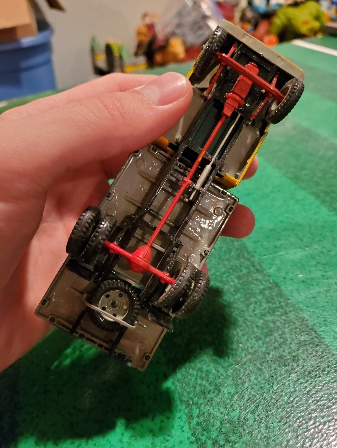 Picture 4 of 5