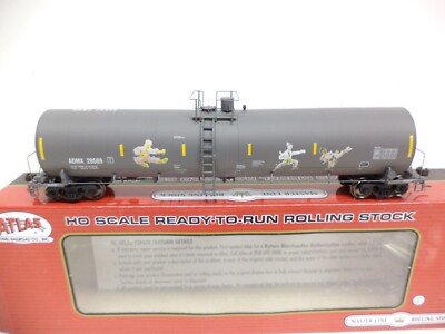 Atlas Ho Trinity 25,000 Gal. Tank Car, ADMX 28589, Graffiti
