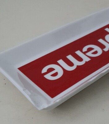 新品14FW Supreme Red Box Logo ashtray tray Supreme Debossed Glass Ashtray (SS20) - $30