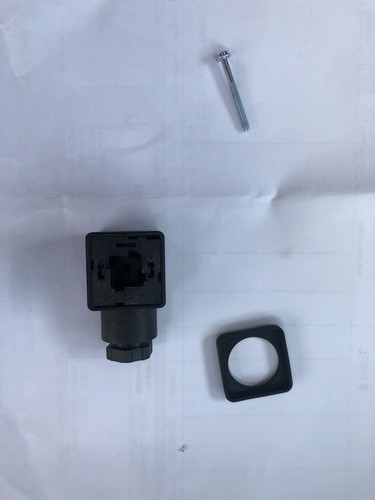 Solenoid Coil /pressure Switch Connector Weather Proof 3 Pin , 2 Plus Earth