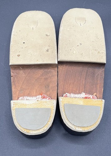 Geta Clogs Japanese Kimono Flip Flops Thong Sandals Wooden Size 9 1/2 Inches - Picture 5 of 5