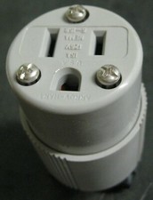 Arrow Hart 4721N Autogrip Locking Plug 2P 3W 15A 125V