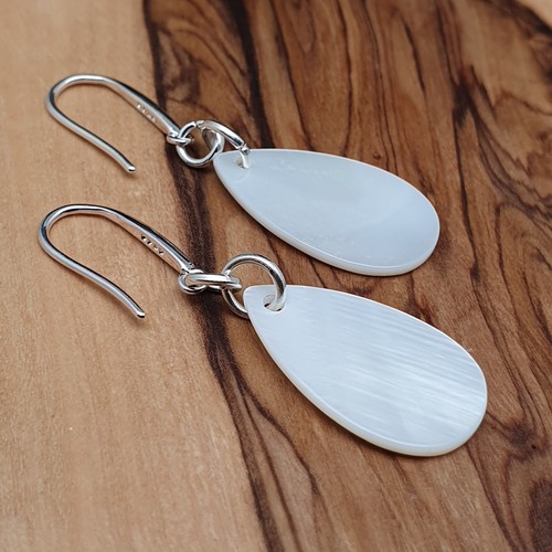 Shell Earrings White Mother Of Pearl Teardrop Dangle Drop Sterling Silver Hooks - Picture 10 of 17