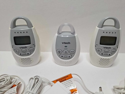 VTech (1)  Baby Monitor Unit and (2 ) Parents Monitor - Picture 4 of 15