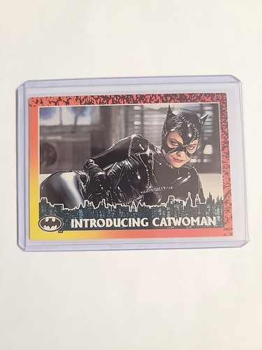 1992 Topps Batman Returns Trading Card #4 Introducing Catwoman Mint