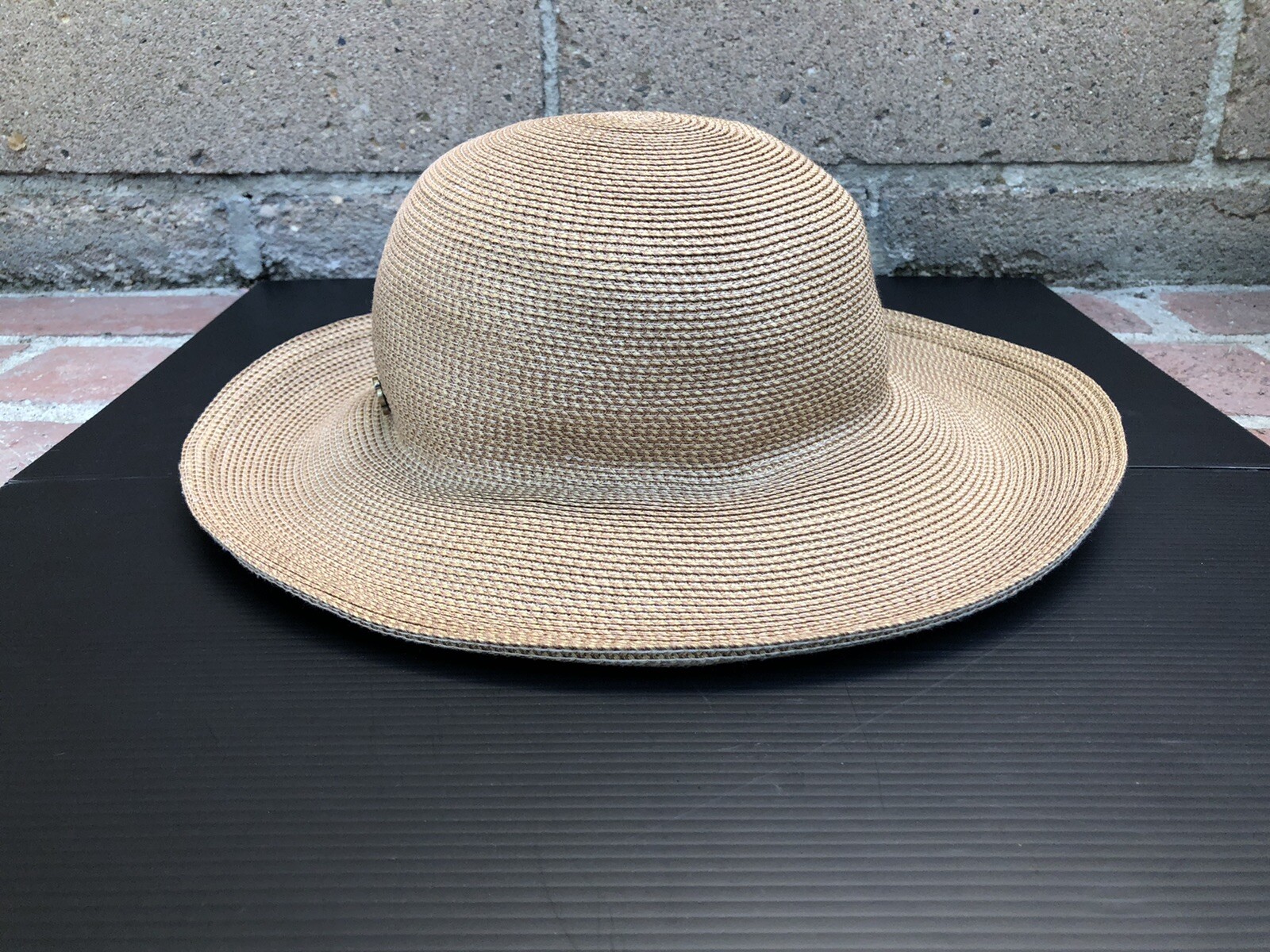 Eric Javits Squishee IV Round Sun Hat UPF 50 4” S… - image 4