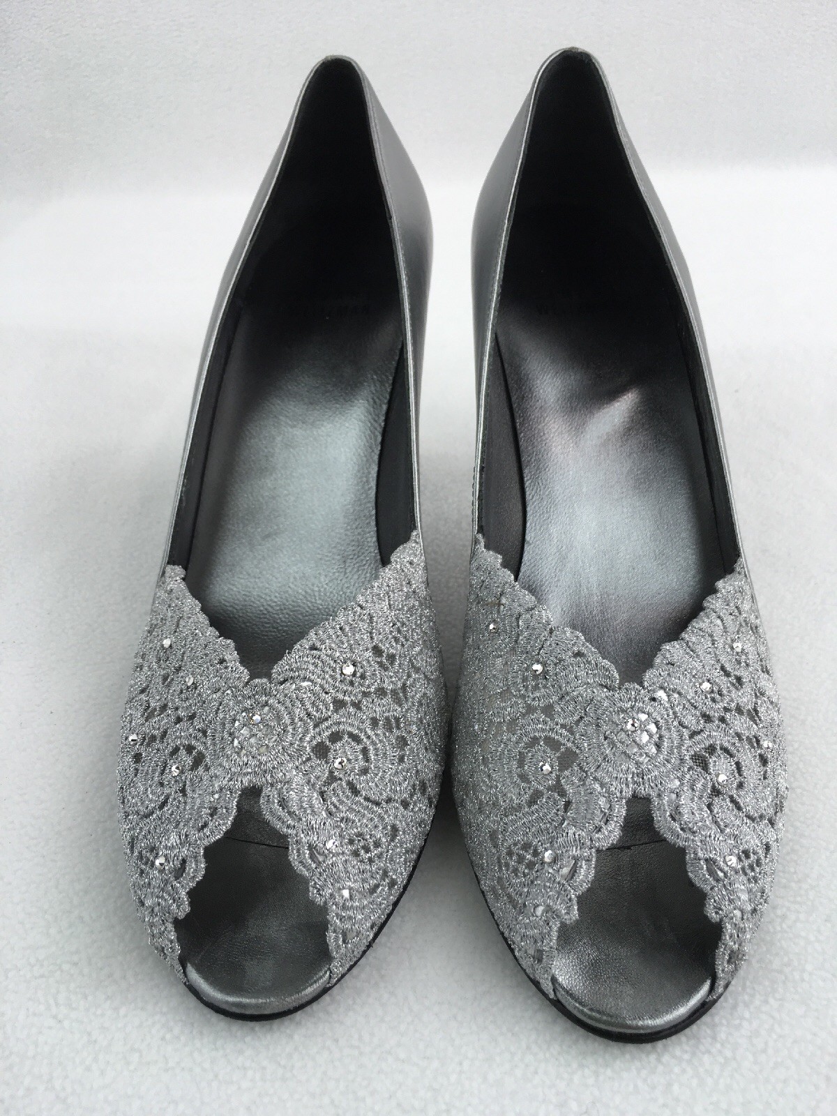 Stuart Weitzman Chantelle Chantelle Chantelle Aluminum Chantilly Lace Open Toe Pump Size 8N D2853 f44452 Stuart Weitzman Chantelle Chantelle Chantelle Aluminum Chantilly Lace Open Toe Pump Size 8N D2853 f44452