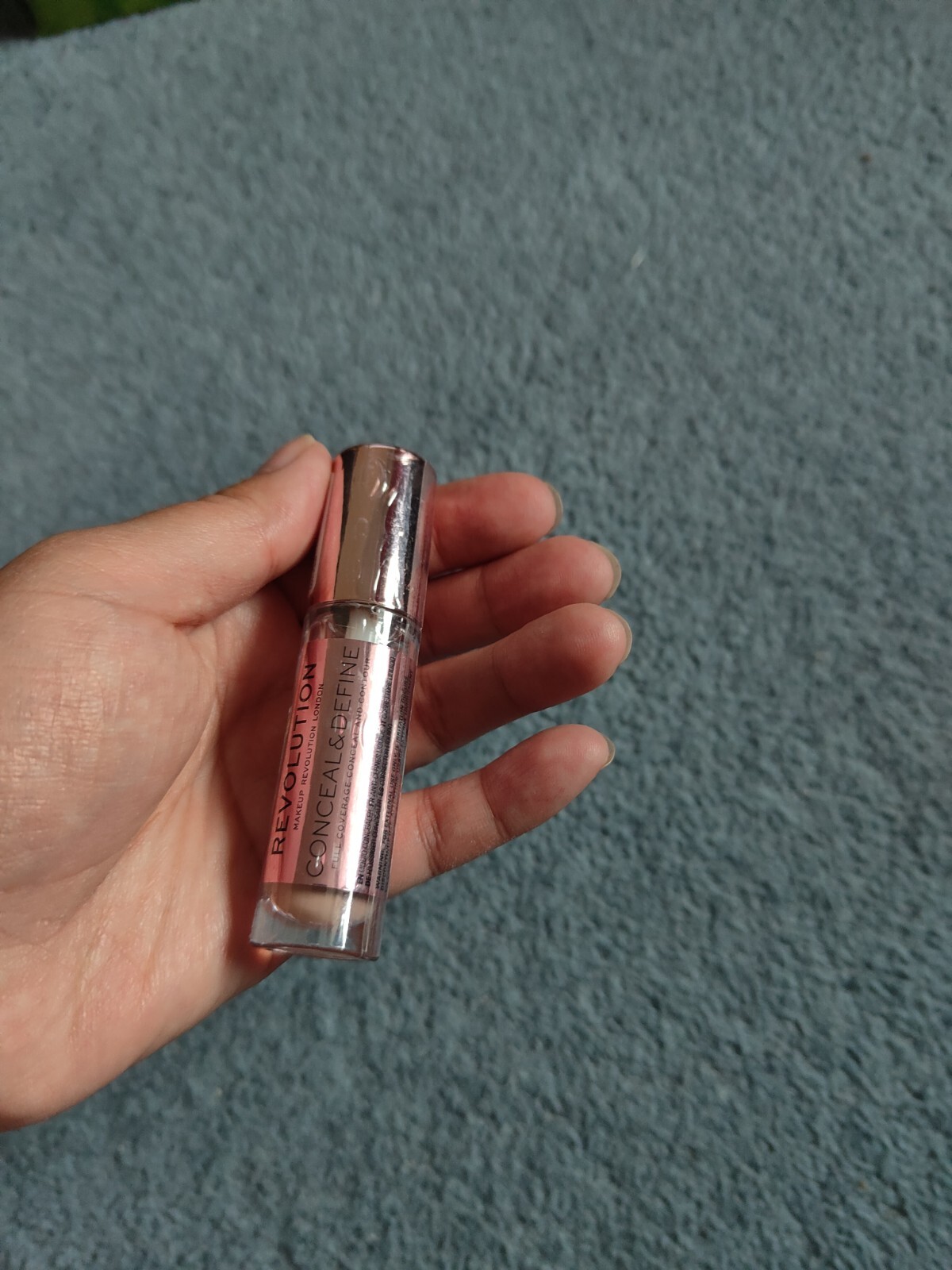 Makeup Revolution Conceal & Define Concealer Full Coverage 18 Shades