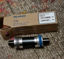 Shimano BB-UN300 bottom bracket 73 - BC137 XL118 22FX000C157 new boxed Silver 
