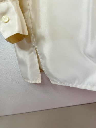 Cali Carry Back Poly Satin Blouse Top Floral Applique Cream Off-White VTG Sz 40 - Picture 5 of 10